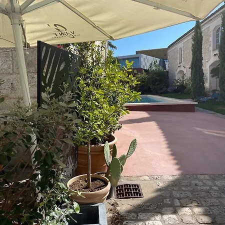 Le Relais De Poste De L'houmeau Casa vacanze